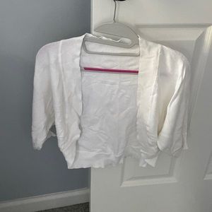 Women’s New York & Company white shrug  great condition barely worn size medium